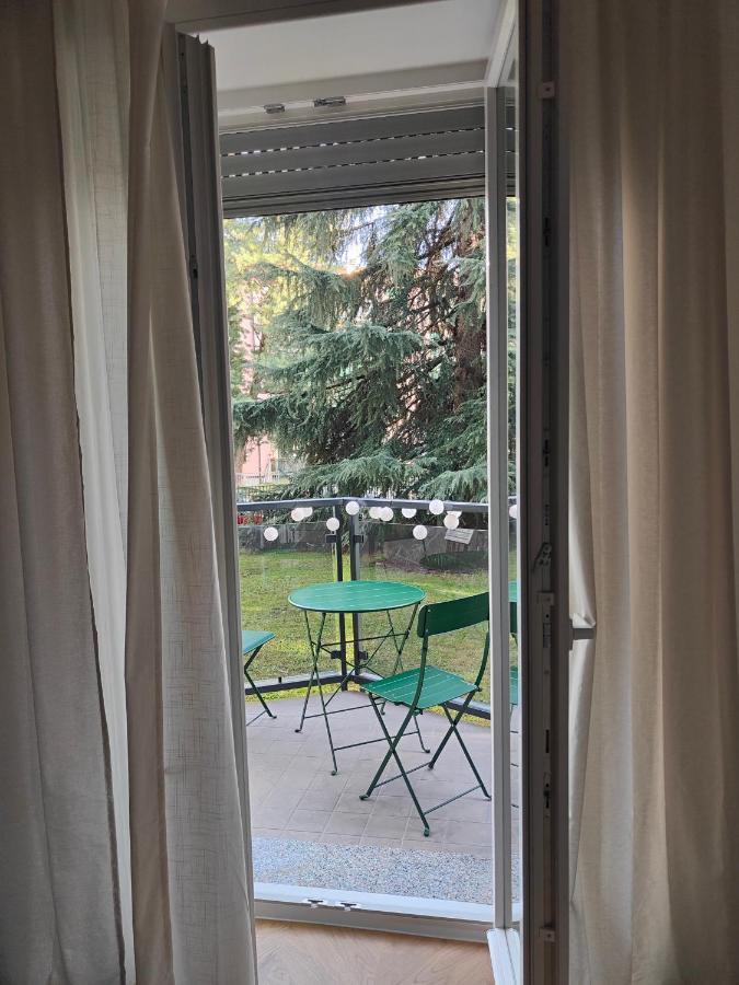 شقة Elegante Bilocale A Milano Con Balcone المظهر الخارجي الصورة